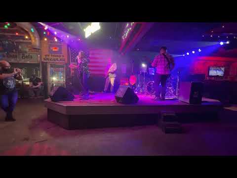 Mandy Moon - Birdsong (live @ Tin Roof Nashville - Mid Town)