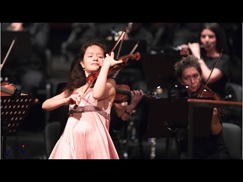 “Phantasms” performed by Anna Savkina