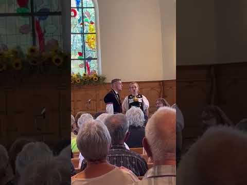 Jodelduett Joelyn Wyss & Marco Rindlisbacher - Sing doch eis für mi