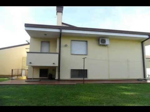 Villa singola in Vendita a Mariano del Friuli (GO)