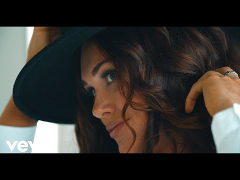 Kylie Morgan - I Only Date Cowboys (Official Audio Video)