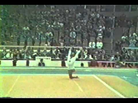 5th T CHN Wang Xiaoyan FX   1983 World Gymnastics Championships 9 600