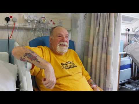 Colin Phillips singing The Bricklayer's Lament