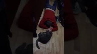Пьяный муж пришёл с рыбалки