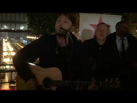 James Arthur - Safe Inside, live in Paris 15/11/16 HD