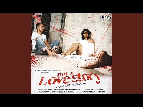 Poster jab se mein choti thi