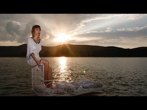 Péterfy Bori & Love Band - Ópium