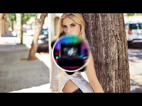 Laurentiu Garilli - She Don't Know | Models