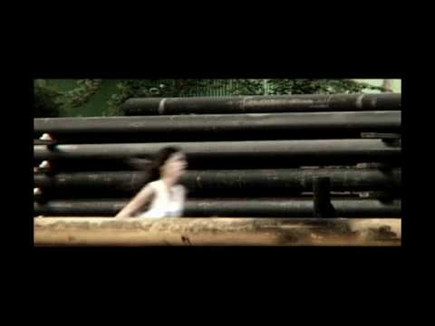 In hurricane rhythm - Melukis dunia  (official video) HD
