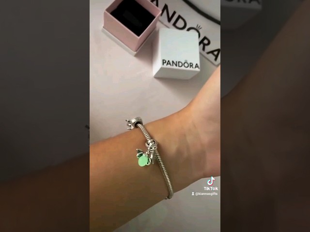 Vídeo relacionado con GAUEIOUR Bonita pulsera de dibujos animados, joyería simple para mujer, Stranger Eleven Ives Mike, diseño clásico de terror con colgante de figura de elemento, cadena de mano ajustable, accesorios de