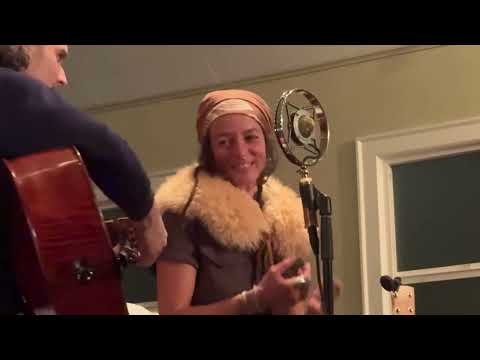Lakes of Ponchartrain - Leah Song and Duncan Wickel (Rising Appalachia) - Seattle - 11.20.25