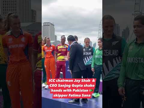 ICC chairmain Jay Shah & CEO Sanjog Gupta shake hands with Pakistani skipper Fatima Sana. #shorts