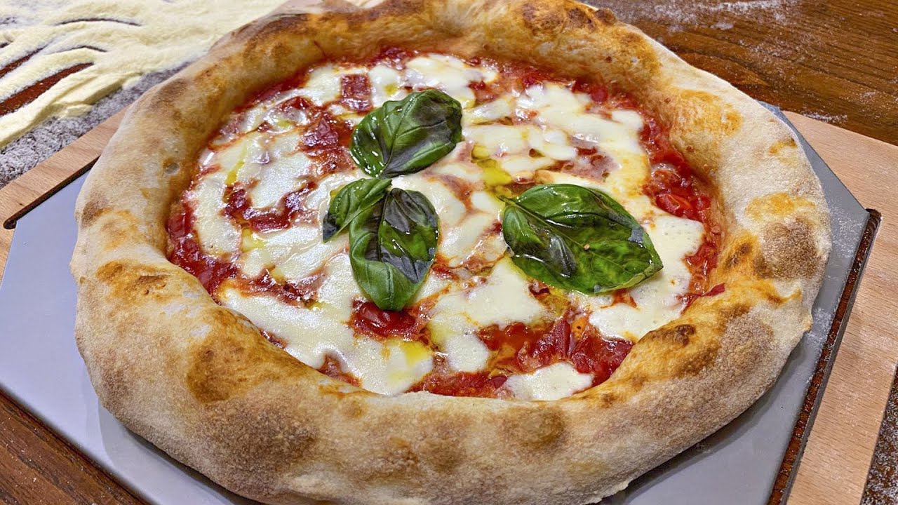 Pizza napoletana fatta in casa 🍕 ( senza impastare)