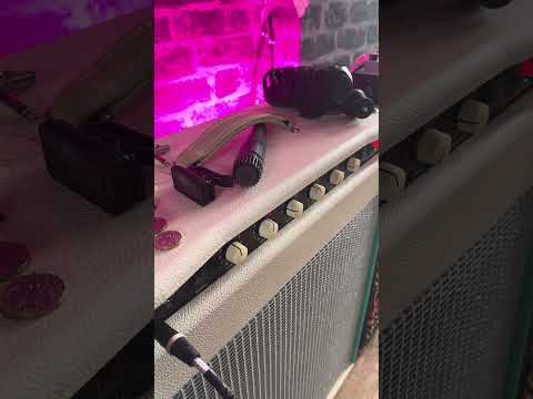 Traynor YGM-3 Guitar Mate Reverb 20-Watt 4x10" Guitar Combo 1970s - Black image 11