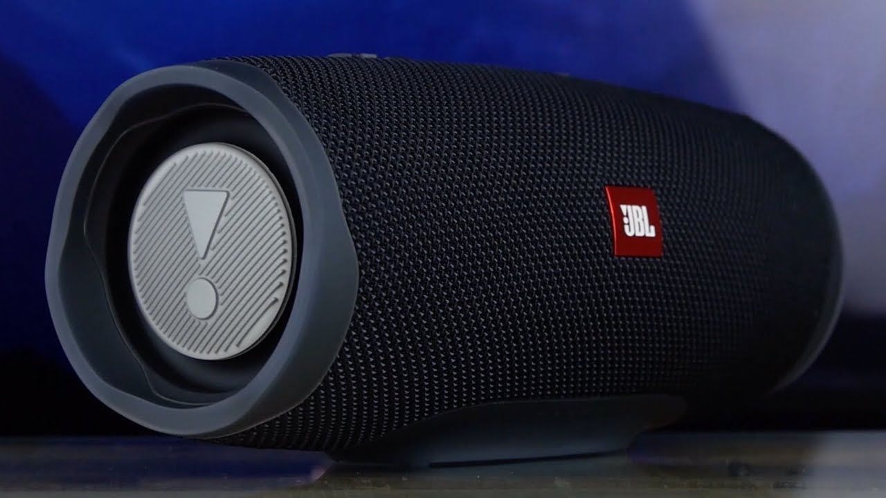 Вологозахищена акустика JBL Charge 4 (Black) JBLCHARGE4BLKEU video preview