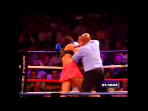 El PEOR papelon de Chris Namus - Round 10 contra Loly Muñoz