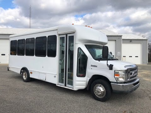 #9631 | 2008 Ford Starcraft Shuttle Bus Full Tour