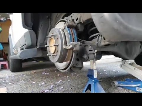 FJ Cruiser DIY Rear Brake Pad Installation