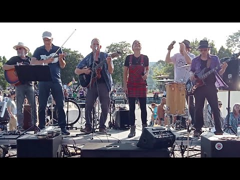 Prof. Bärsten & Jo and friends auf dem Friedens-Fest im Mauerpark Berlin am 03.06.2023