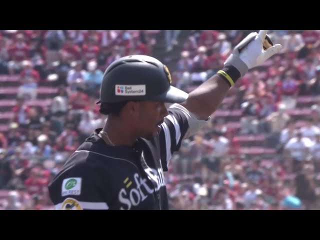 【4回表】チャンス逃さず!! ホークス・ダウンズ タイムリー3ベースで貴重な追加点を奪う!! 2025年7月13日 東北楽天ゴールデンイーグルス 対 福岡ソフトバンクホークス