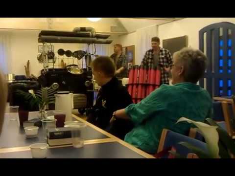 Ghostbuster Song on recyclings things.