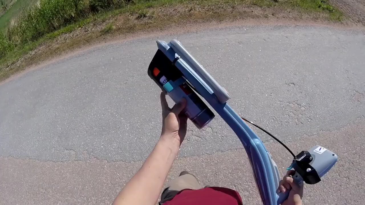 Video 2 thumbnail
