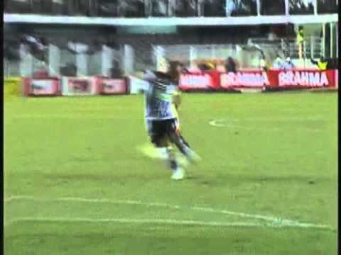 Santos 2 x 3 Figueirense - Gol Júlio César Brasileirão 2011