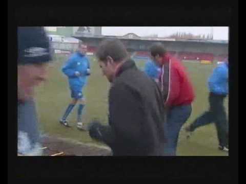 Tamworth FC on TV 2005 06 Paul Merson signs BBC