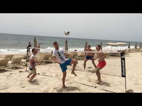 Ярмоленко та Степаненко зіграли у теніс-бол на Сардинії