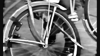 FRANK ZAPPA PLAYS &quot;DIRECTLY FROM MY HEART TO YOU&quot; ON A BICYCLE WITH STEVE ALLEN