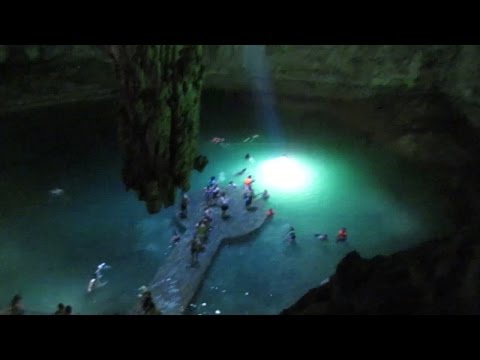 ANCIENT UNDERGROUND MEXICAN SPRING (CANCUN MEXICO VACATION) Video