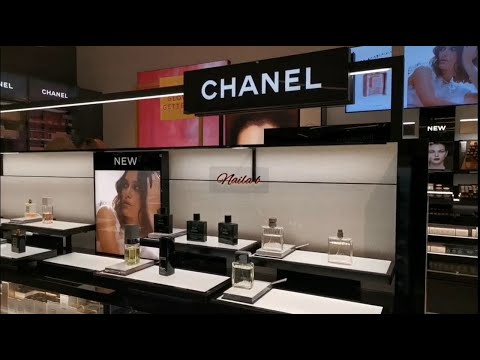 Highlighting CHANEL's BRAND# ChANEL COCO #Which Luxury Fashion Brand#CHANEL effortless Beauty #N°5