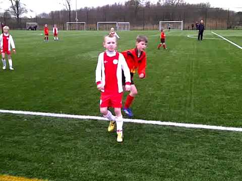 13-11-2010 : Roda '46 F1 - IJsselmeervogels F1 | bal op paal