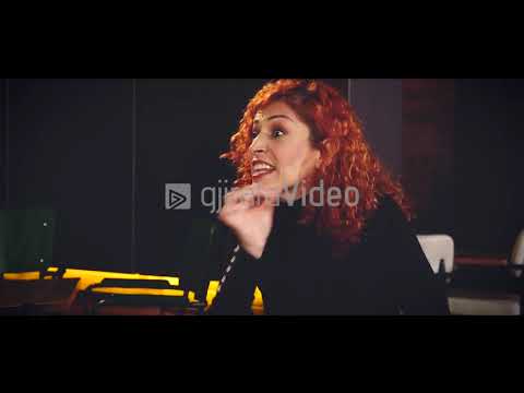 Liria ja mbledh bet Lules 😂 - SchengenVisa: E11