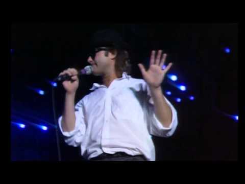 Genesis HD 1987 – Turn In On Again – Live Concert London