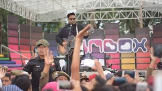 Download lagu LAST CHILD Tak Pernah Ternilai Inbox SCTV Medan mp3