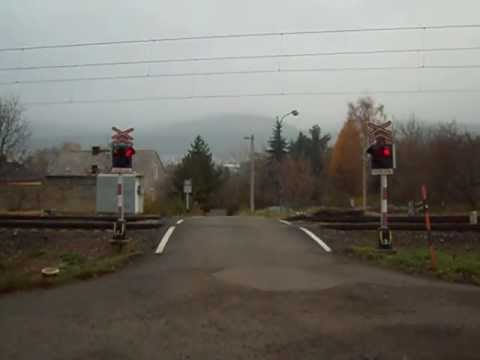 Železniční přejezd + Os 6470