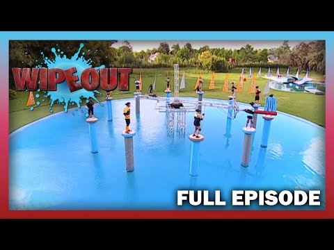 Contestants Face The Daunting Bristle Gauntlet! | Full Episode | Wipeout Canada | S1 E10