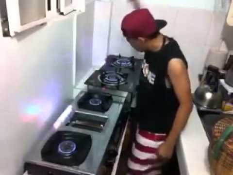 download lagu mp3 mp4 Dj Gas, download lagu Dj Gas gratis, unduh video klip Dj Gas