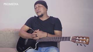 Download lagu Menunggu   Cover Akustik Eko Sukarno feat Ummy Nabilla HD mp3