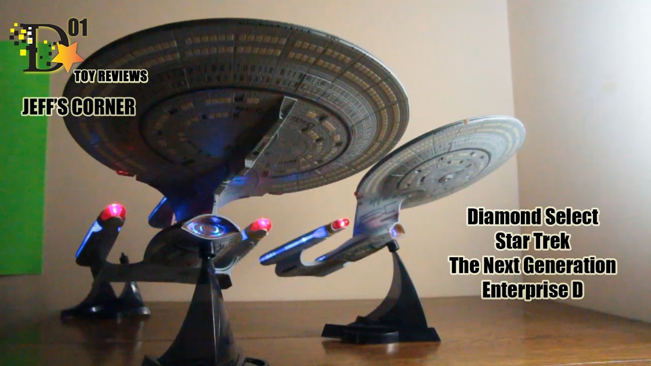 (Jeff's Corner) Toy Review: Diamond Select Star Trek Enterprise D Con Exclusive