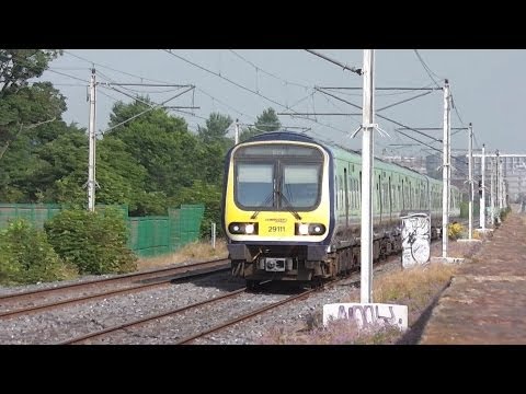 IE 29000 Class DMU Commuter Train - Blackrock Coast, Dublin