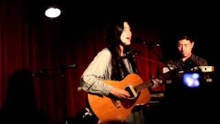 Priscilla Ahn - Wallflower