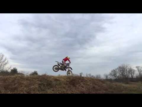 Walter Benitez scrub