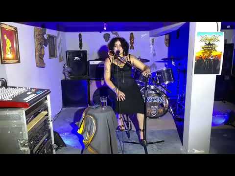 El Altar De Pasiones Desoladoras video