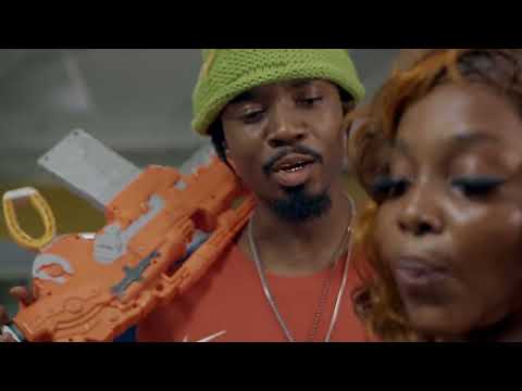 Beeztrap KOTM ft Medikal - Ei Tracy (Official Video)