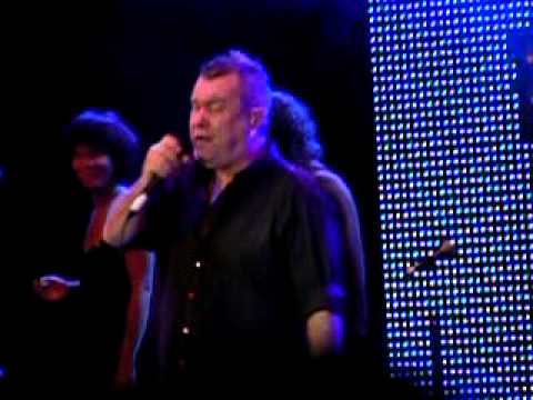 Jimmy & Mahalia Barnes - When The War Is Over - Canberra - 14/03/11