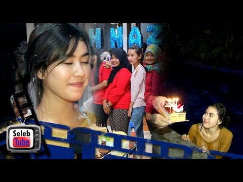 Ultah ke 22, Syahnaz Dapat Kejutan Istimewa