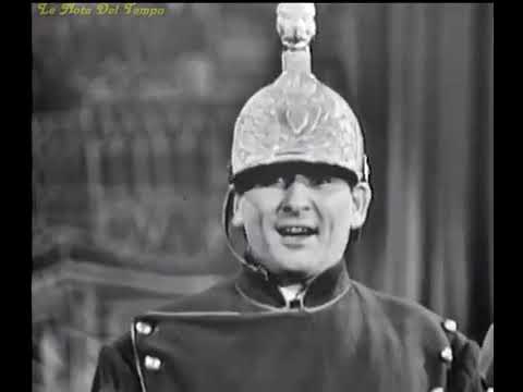 Il Piccolo Corazziere - Renato Rascel 1956