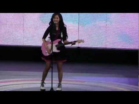 [FANCAM] 120521 SNSD Seohyun's Solo Stage @ Korean Music Wave